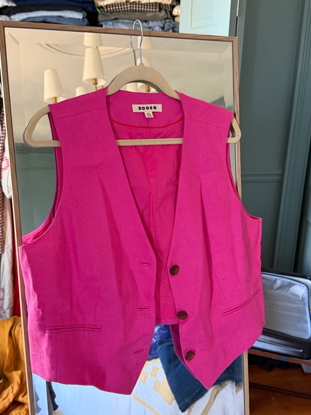Boden Vibrant Pink Linen-Blend Button Vest